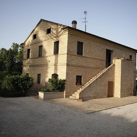 Agriturismo La Fonte Di San Girio Guest House Potenza Picena Bagian luar foto