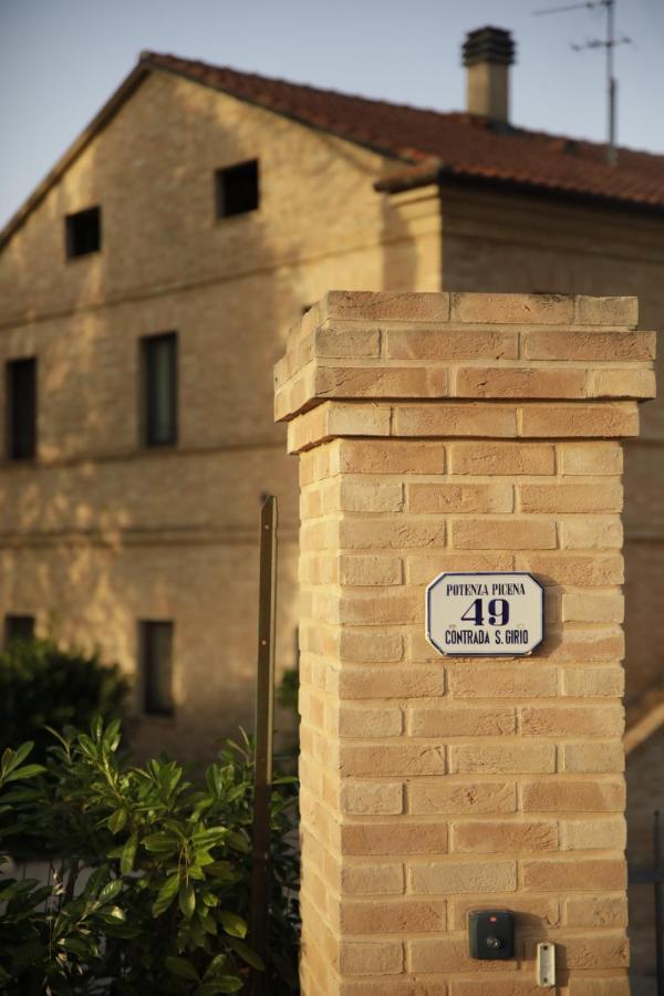 Agriturismo La Fonte Di San Girio Guest House Potenza Picena Bagian luar foto