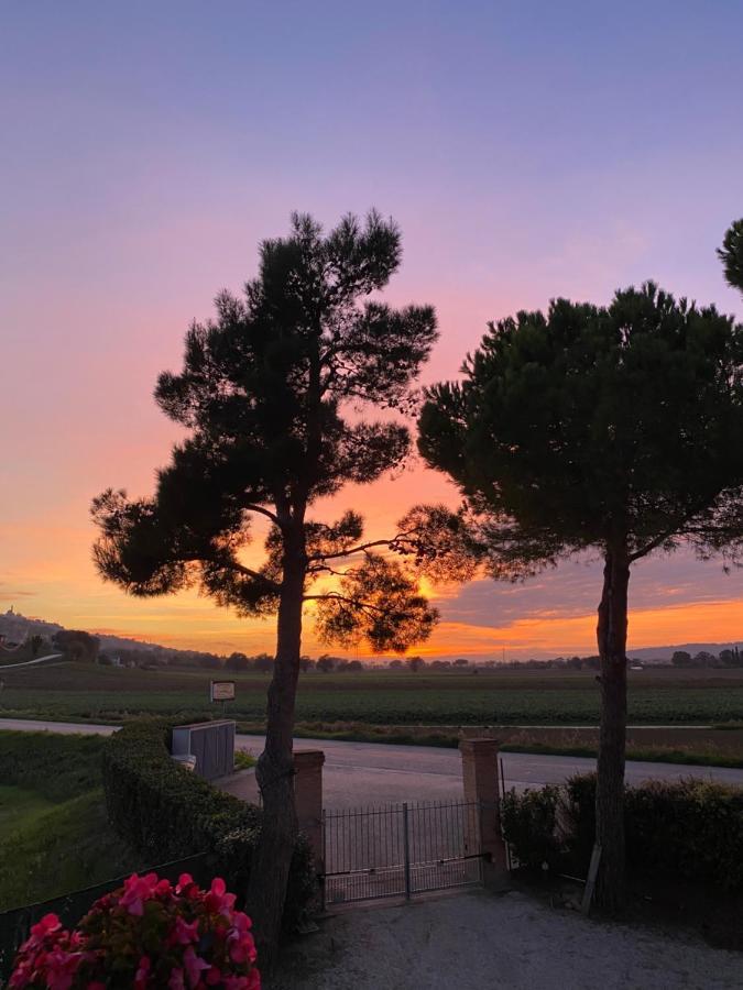 Agriturismo La Fonte Di San Girio Guest House Potenza Picena Bagian luar foto