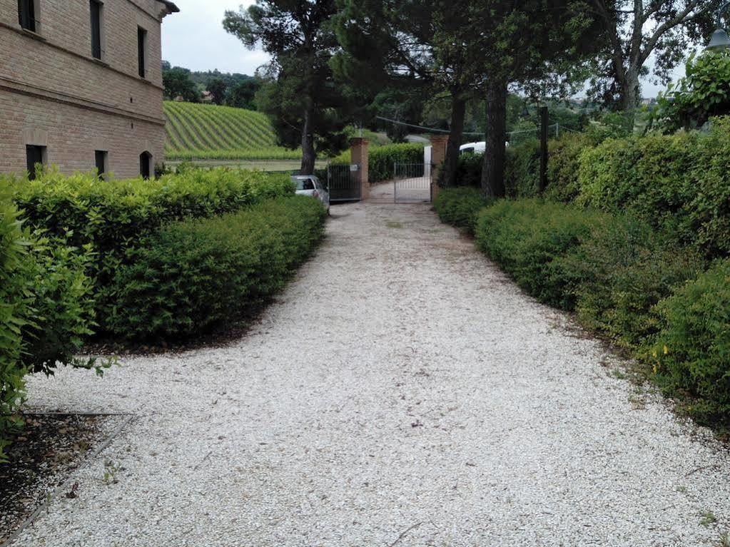 Agriturismo La Fonte Di San Girio Guest House Potenza Picena Bagian luar foto